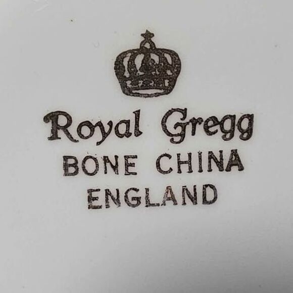 Royal Gregg Teacup and Saucer Autumn Leaves Vintage - Picture 6 of 9